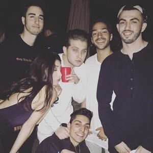 Meet your Posher, Etan