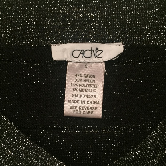 Cache. Black and silver top. - Picture 6 of 6