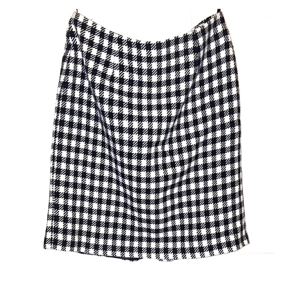 Houndstooth skirt