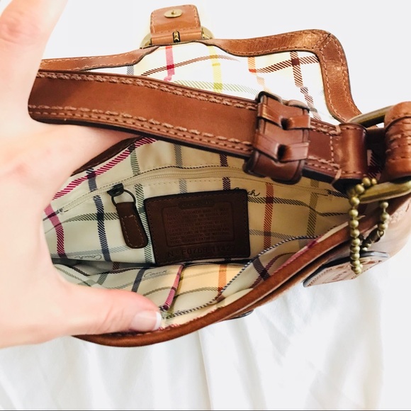 Authentic coach handbag - Picture 3 of 7