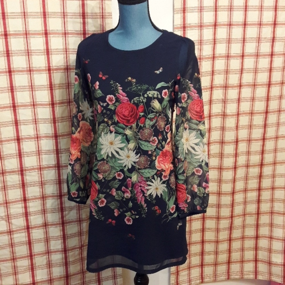 Yumi Floral Shift Dress