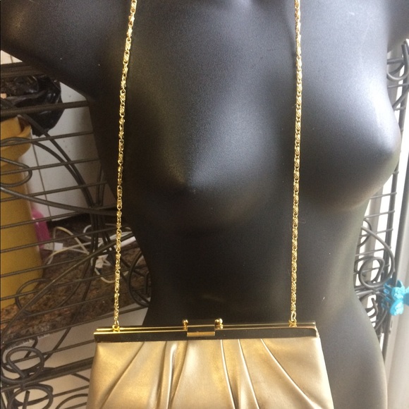 💥GUNNE SAX by jessica mc clintock pleated clutch - Picture 3 of 5