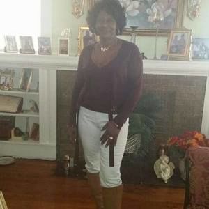 Meet your Posher, Essie