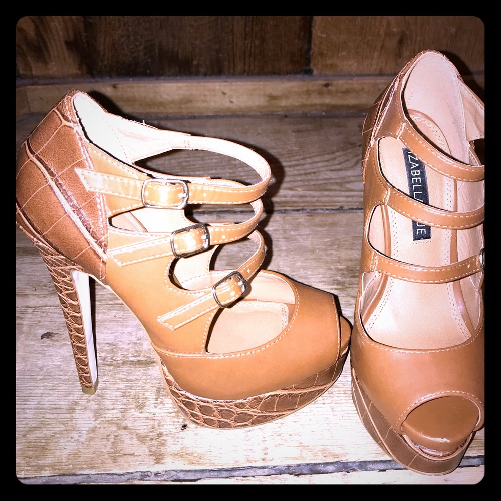 5.5 platform heels by izabella rue