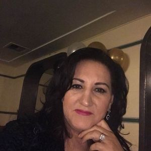 Meet your Posher, Emron