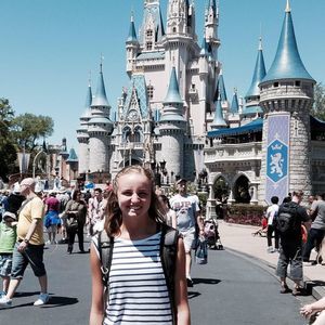 Meet your Posher, Megan