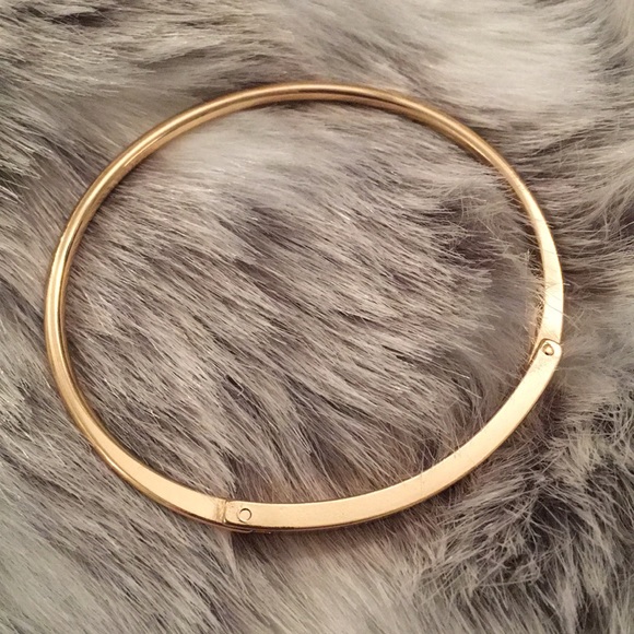 Forever love gold bangle bracelet - Picture 3 of 3
