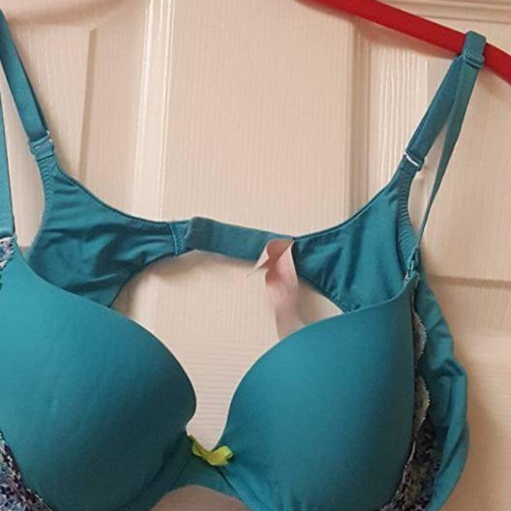 Victoria secret 34 b