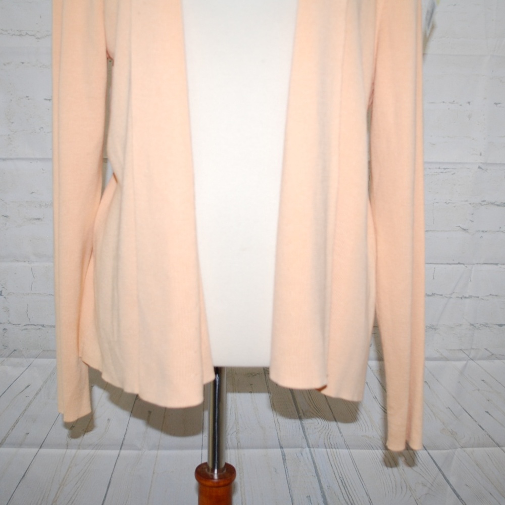 Sold! Eileen Fisher Cardigan - Picture 4 of 7