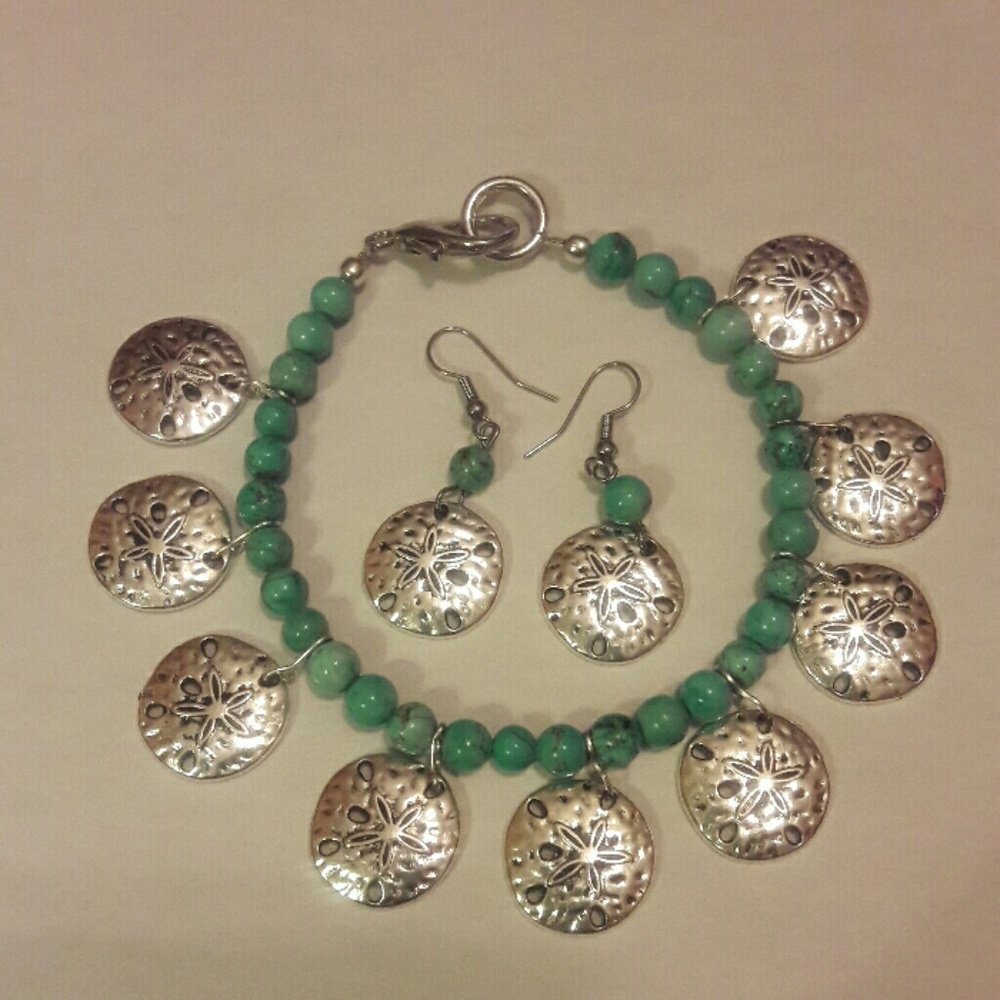 DebbBees #185. Turquoise and Sand Dollar Bracelet