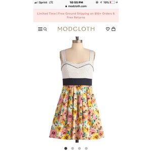 🚚ModCloth mini dress floral and polkadots size 13