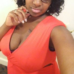 Meet your Posher, Jazmin