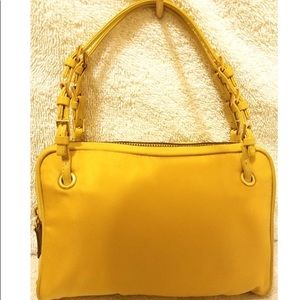 Prada small purse. Good condition!