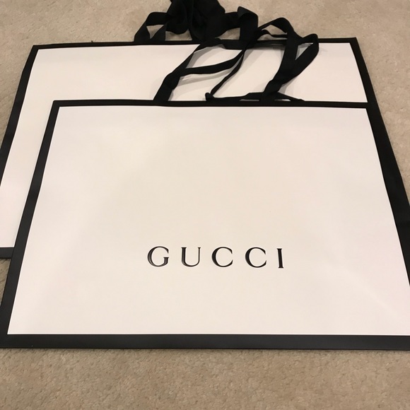 Authentic Gucci shopping bags - Picture 1 of 2