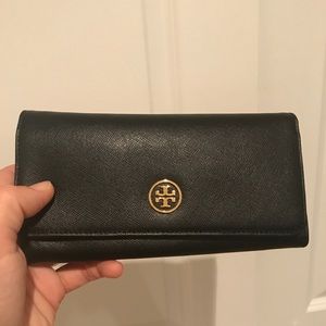 Brand new Tory Burch wallet