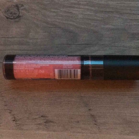 L.A girl matte lipstick - Picture 4 of 8