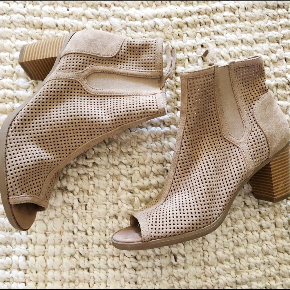 ❤️SOLD Suede Open Toe Booties