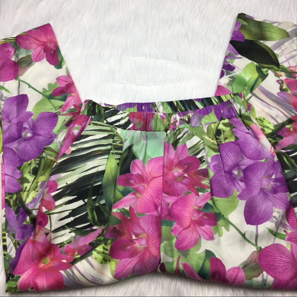 NWT Trina Turk Gilly Floral Pants - Picture 4 of 5