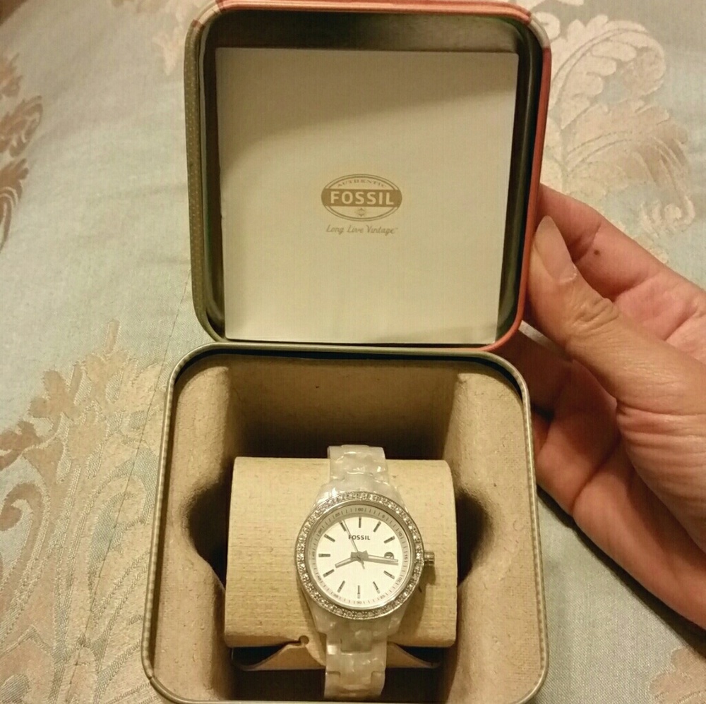 RARE Fossil ES 2670 Stella Mini Watch