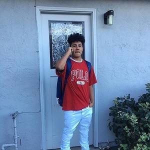 Meet your Posher, Devin