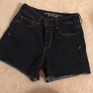 American Eagle High-Waisted Shorts *NEVER WORN!*