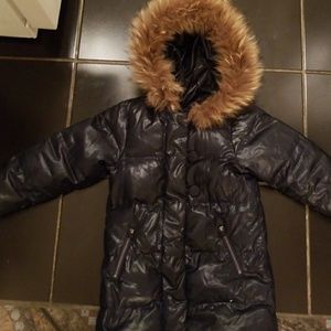 LiLi POUR LA ViA COAT