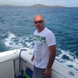 Meet your Posher, Juan