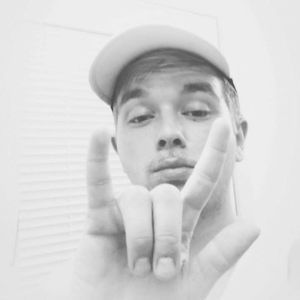 Meet your Posher, Jeremiah