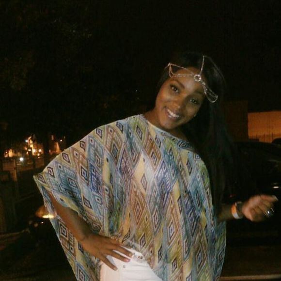 Meet your Posher, Debbie - Picture 1 of 1