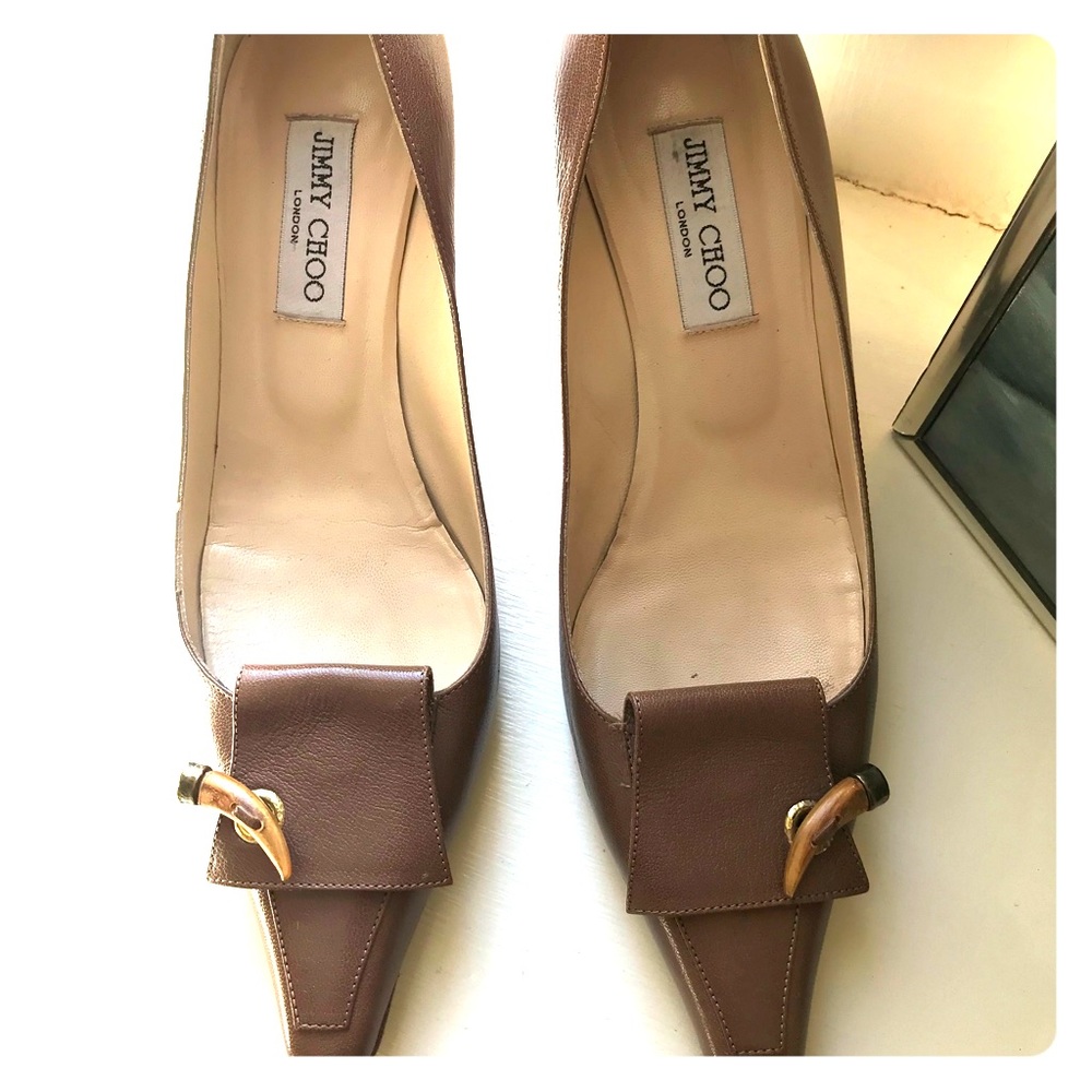Jimmy Choo size 40 (9)  tan pumps. Mint condition
