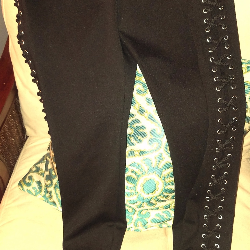 Black pant/ leggings size XL