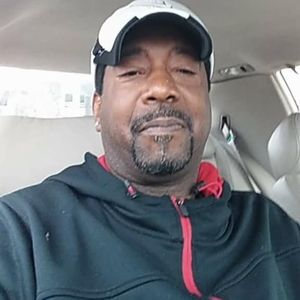 Meet your Posher, Damon