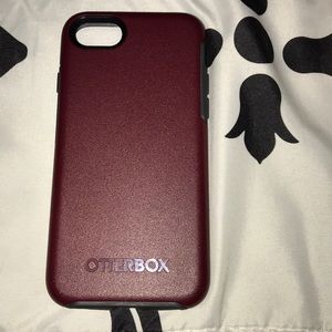 Otterbox protective case for iPhone 7