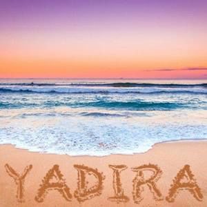 Meet your Posher, Yadira