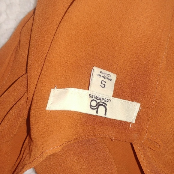 Tunic - Picture 2 of 5