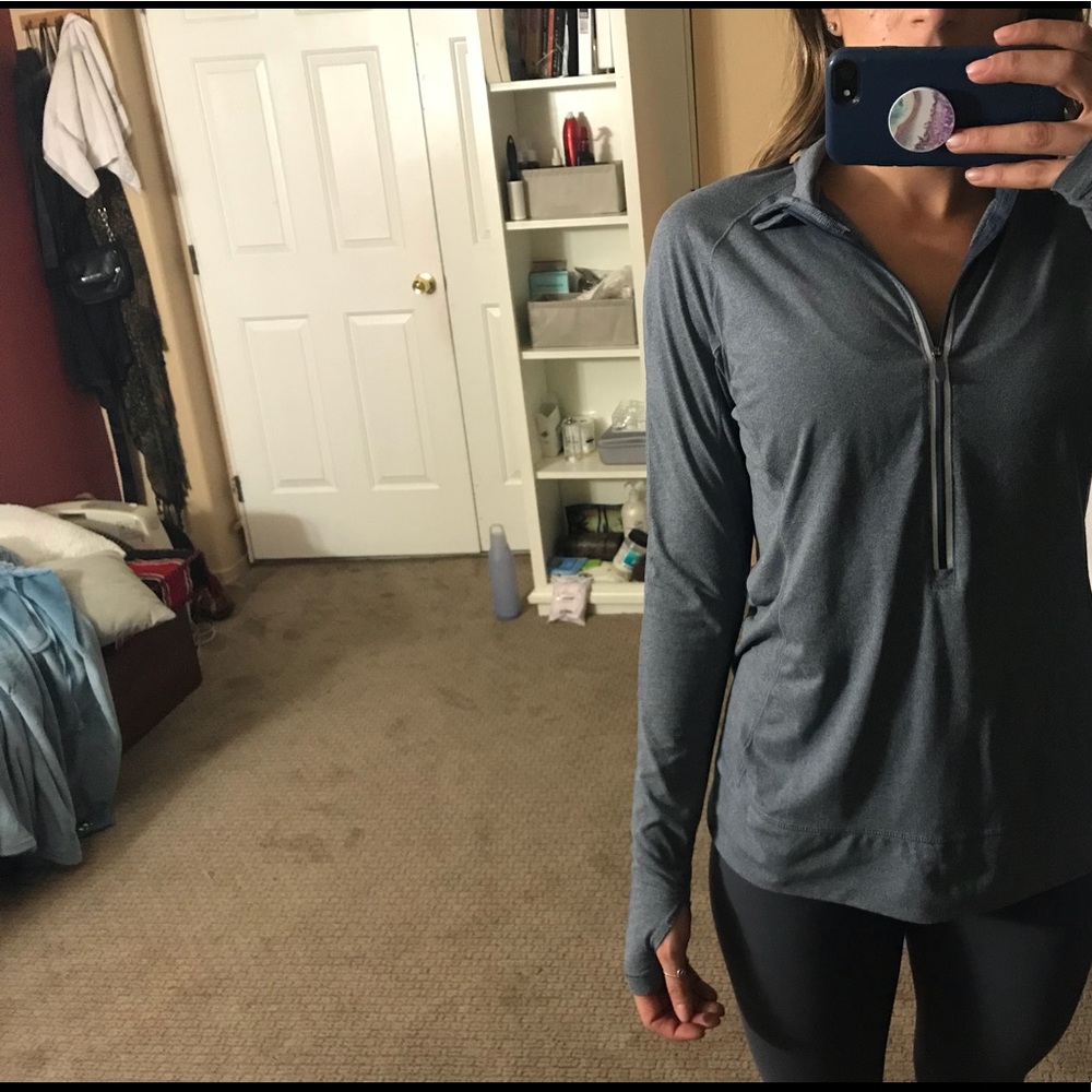Gray long sleeve workout pullover