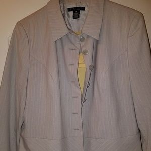 Dress suit