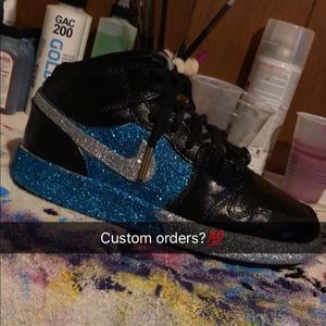 Jordan 1 customs