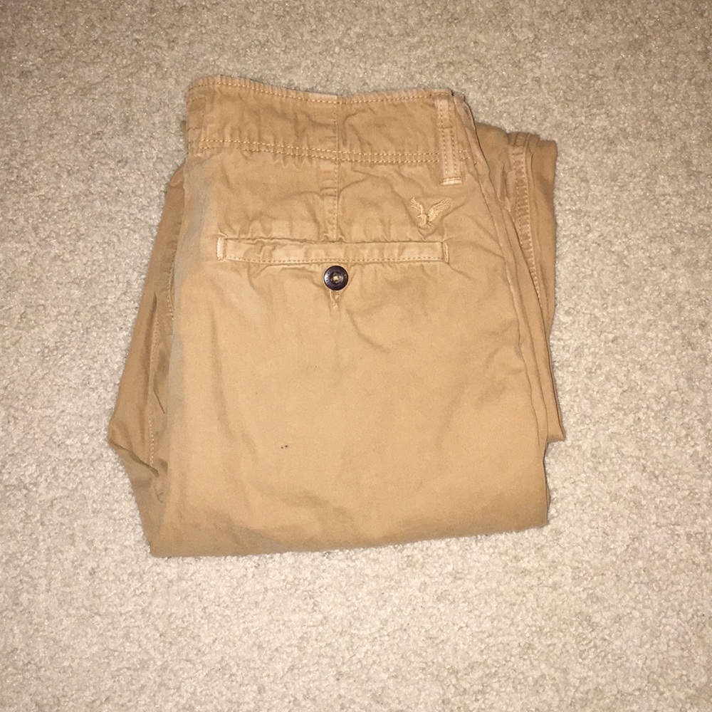 Men’s American Eagle Khakis
