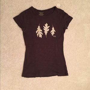 American Eagle tee shirt