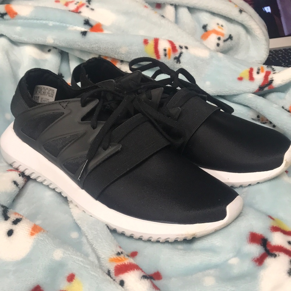 FLASH SALE Adidas Tubular sneakers! Only worn once