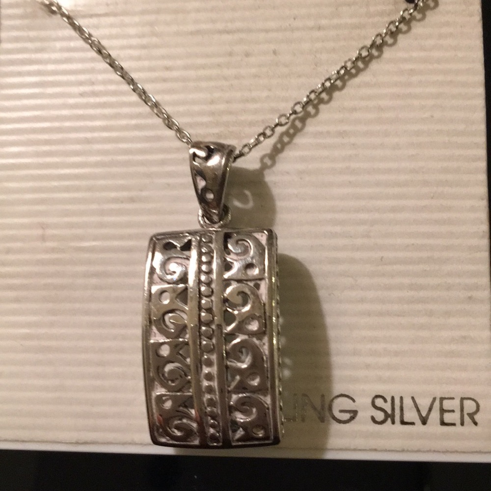 NWT Marsala Sterling Silver Necklace
