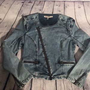 Romeo &Juliet Couture denim Moto jacket. Sz L. EUC