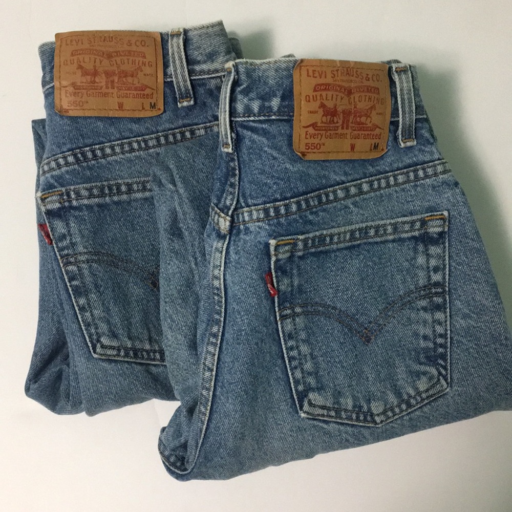 Levi's • Vintage 550 high waisted mom jeans - Picture 4 of 8