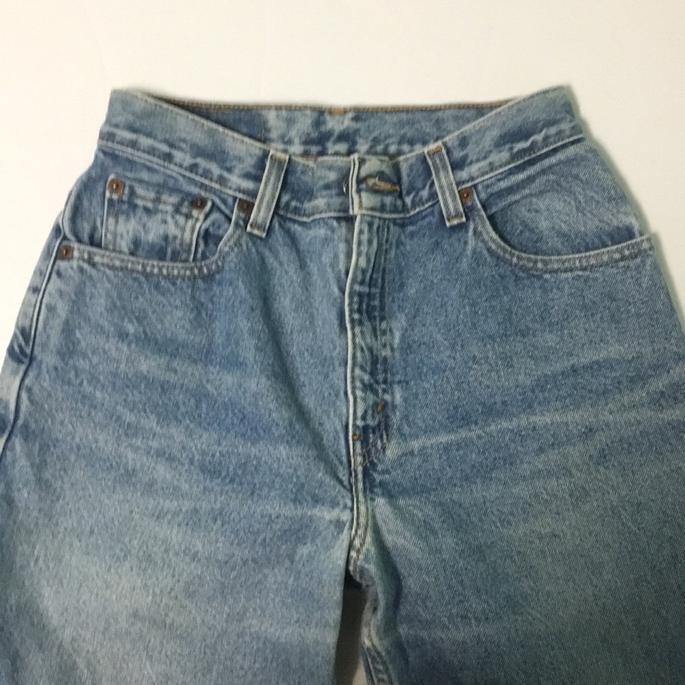 Levi's • Vintage 550 high waisted mom jeans - Picture 6 of 8