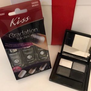 Smokey Eye/ Nail sets