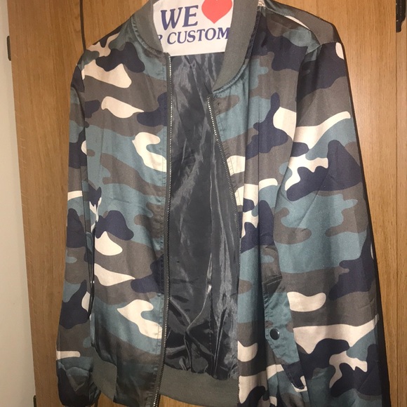 Bomber jacket - Picture 1 of 1