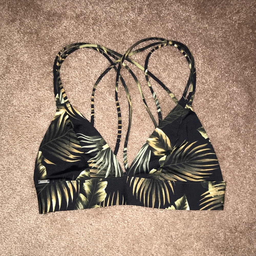 PINK Bonded Strappy Bralette