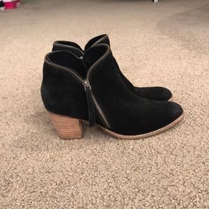 Dolce Vita Booties
