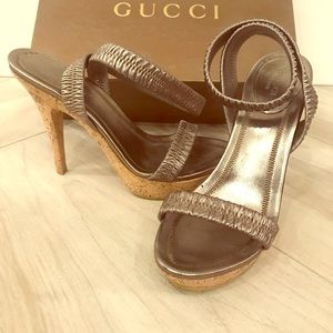 Gucci, Size 7 Sand Pelle S Gomma Sasso Sandal